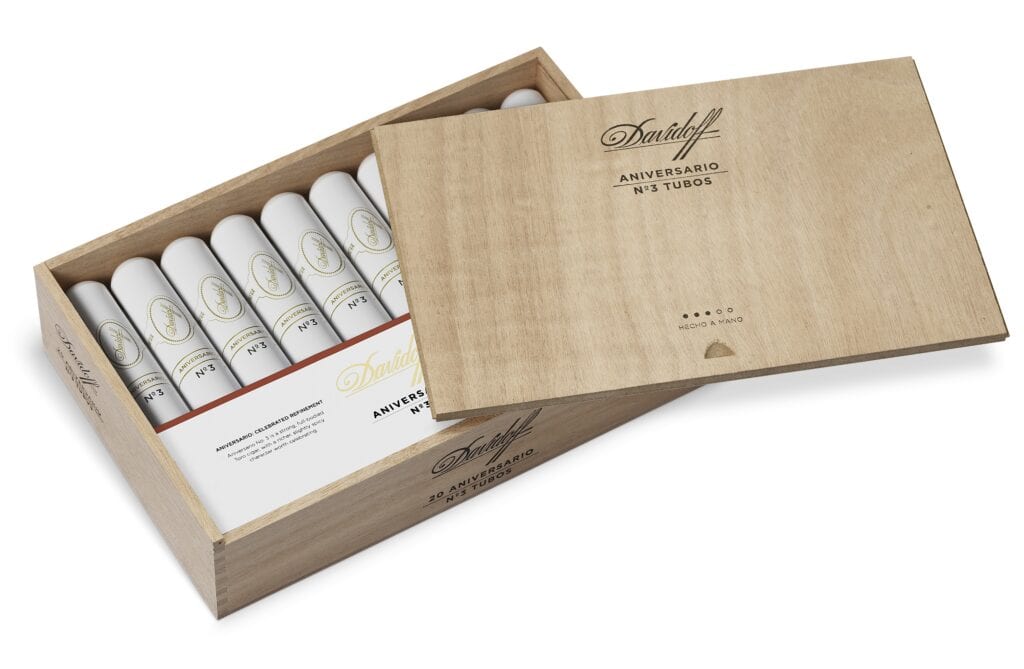 DAVIDOFF ANIVERSARIO NO 3 TUBOS 6X50 (10)
